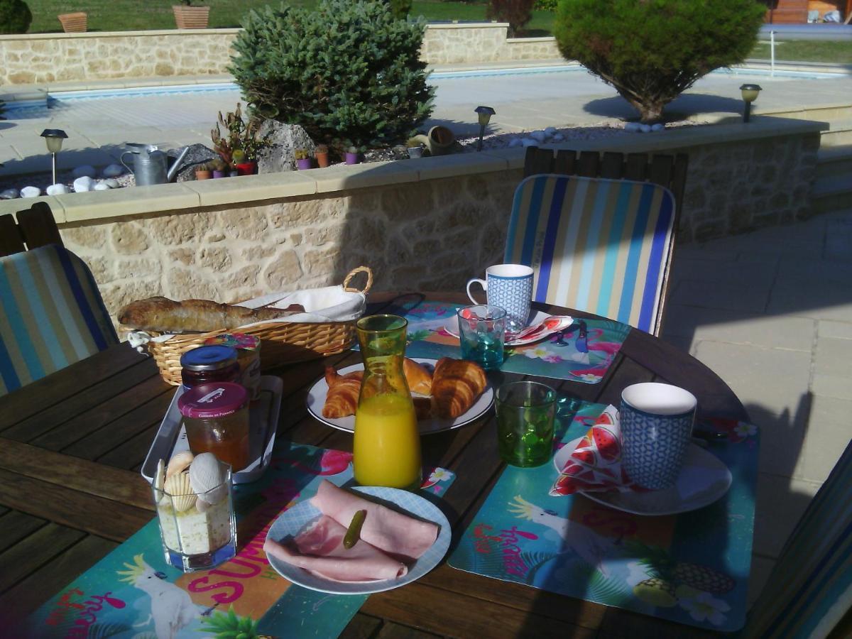 Villa Le Clos De Mosny อองบวส ภายนอก รูปภาพ